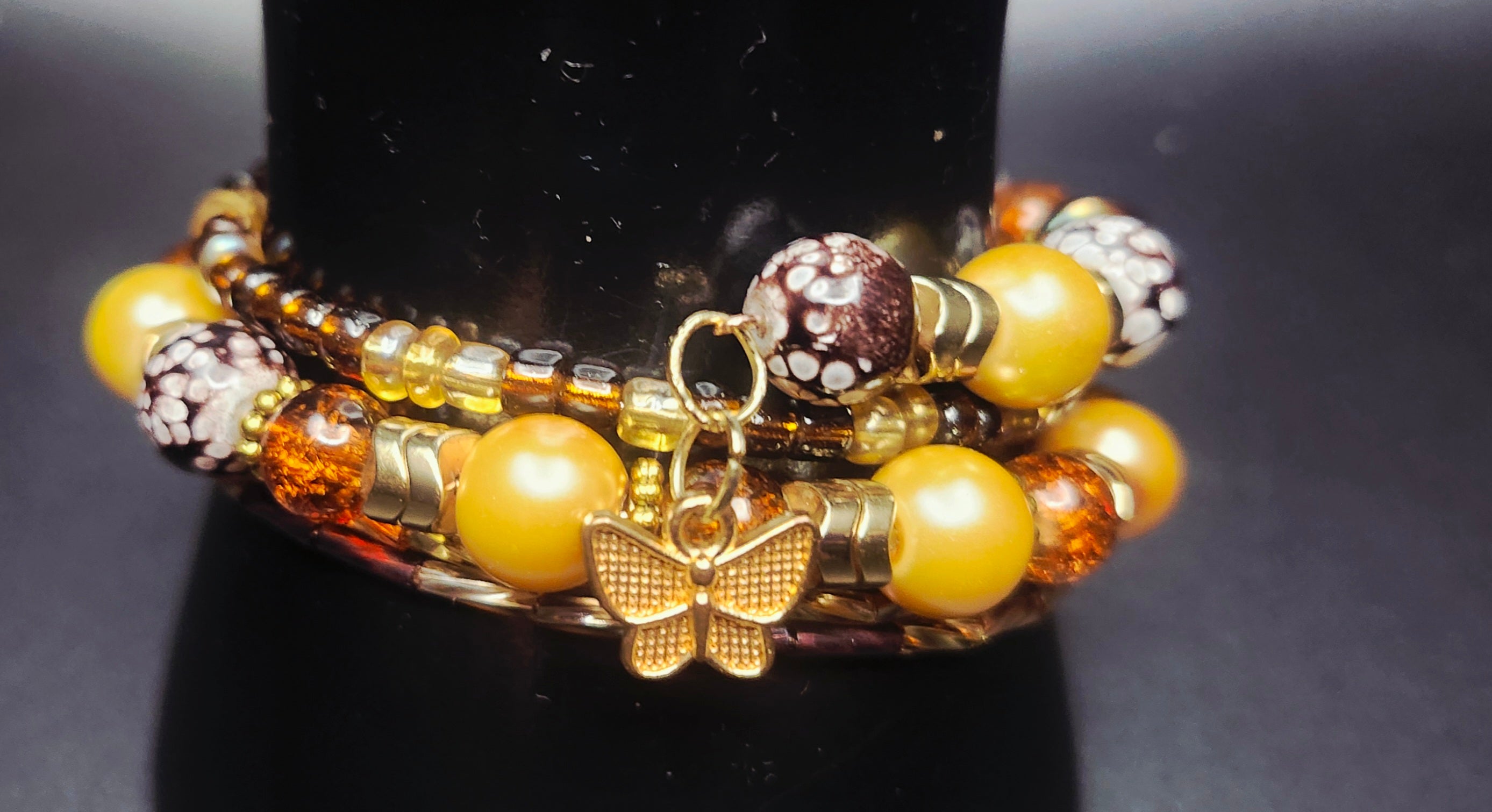 Abundant Energy – Amber & Honey Beaded Bracelet & Earring Set