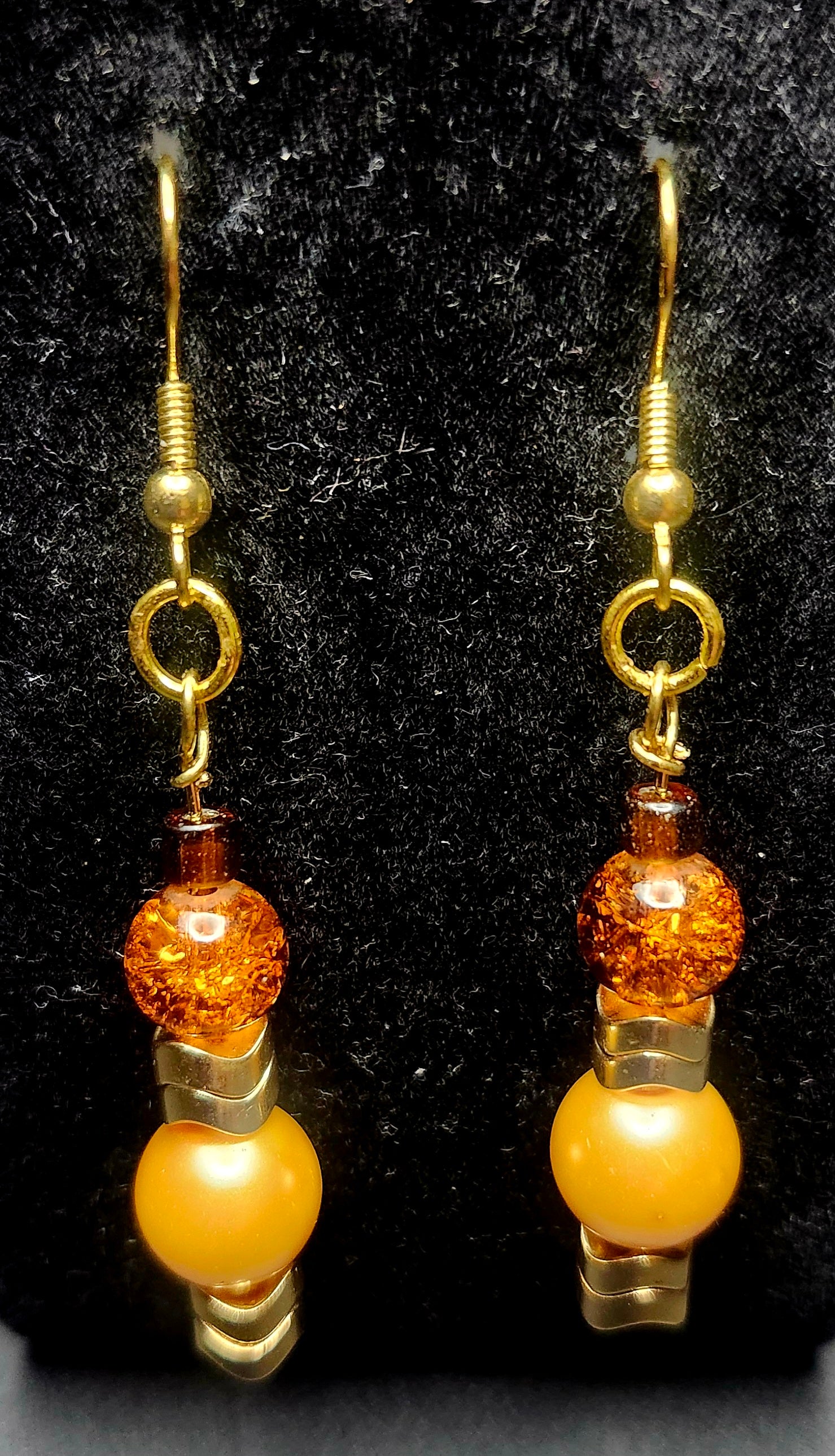 Abundant Energy – Amber & Honey Beaded Bracelet & Earring Set