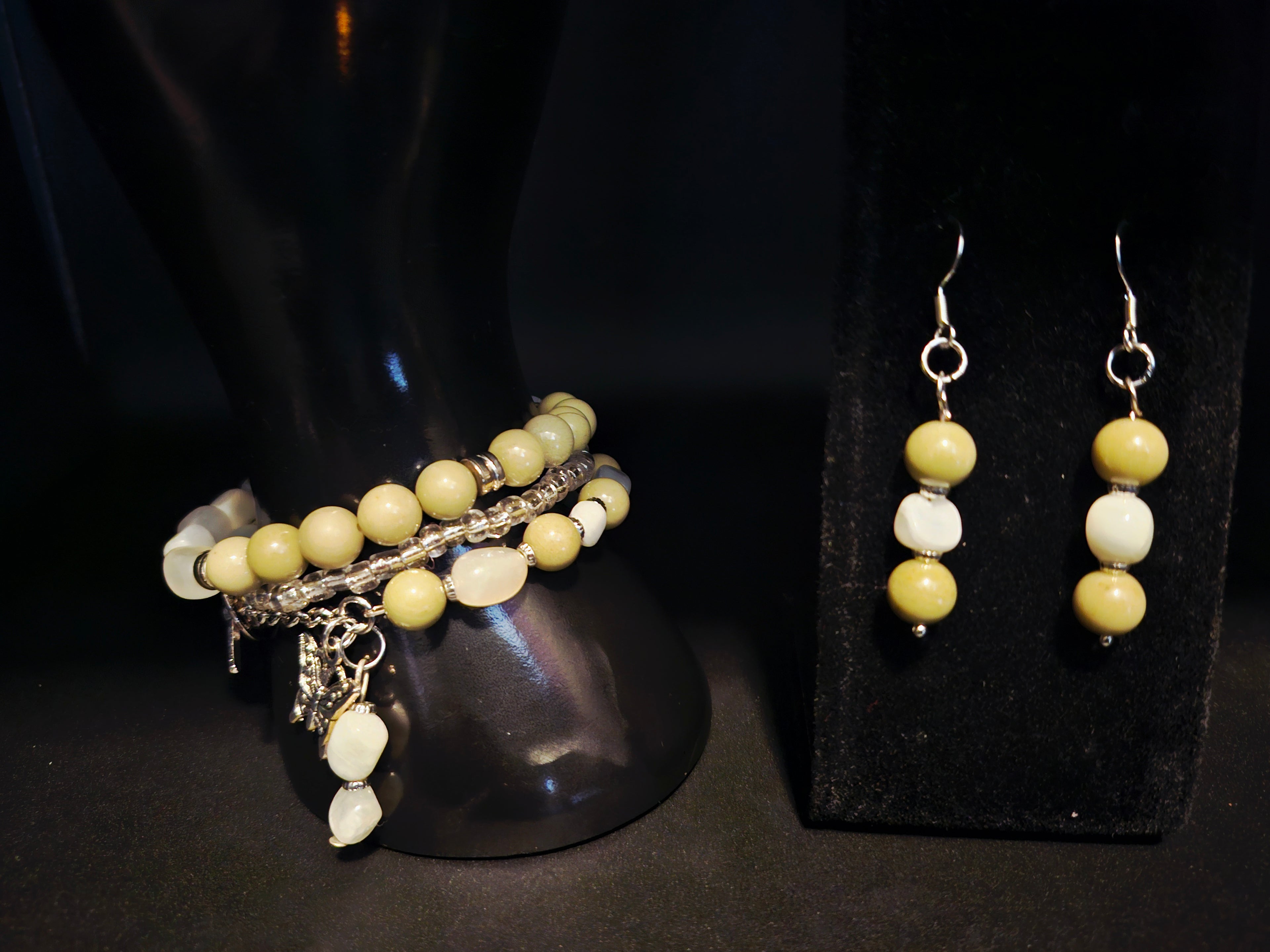 Grace in Your Power Pistachio Green Jewelry Set