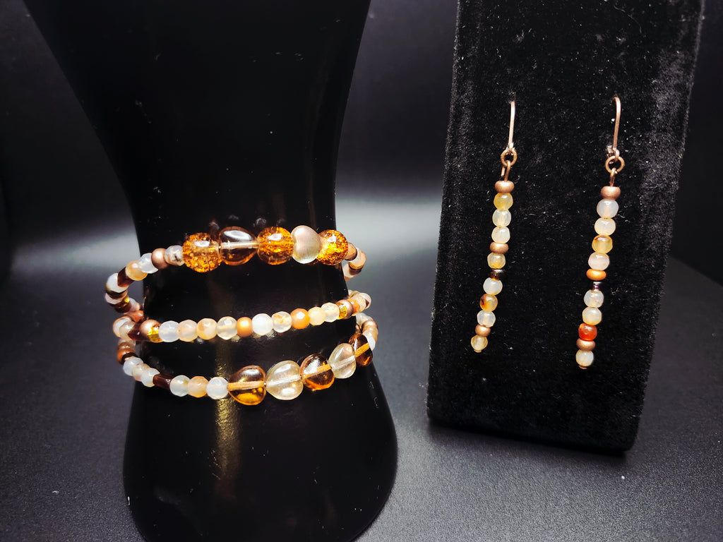 Quiet Radiance – Amber Sparkle Jewelry Set