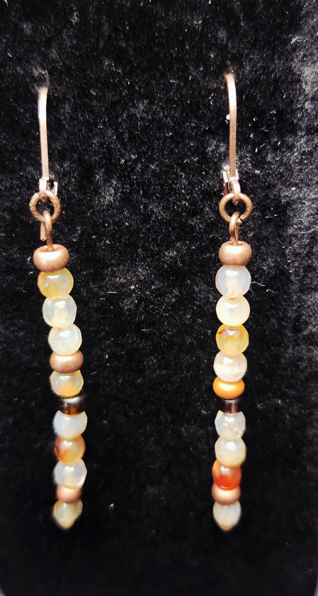 Quiet Radiance – Amber Sparkle Jewelry Set