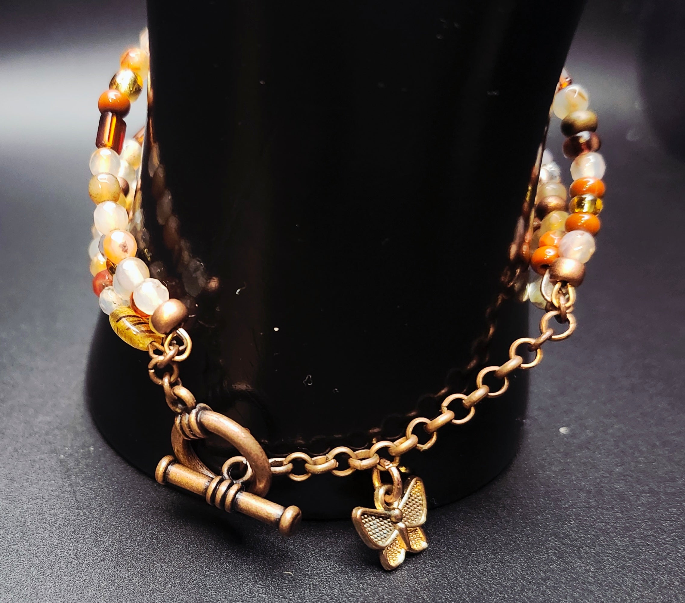 Quiet Radiance – Amber Sparkle Jewelry Set
