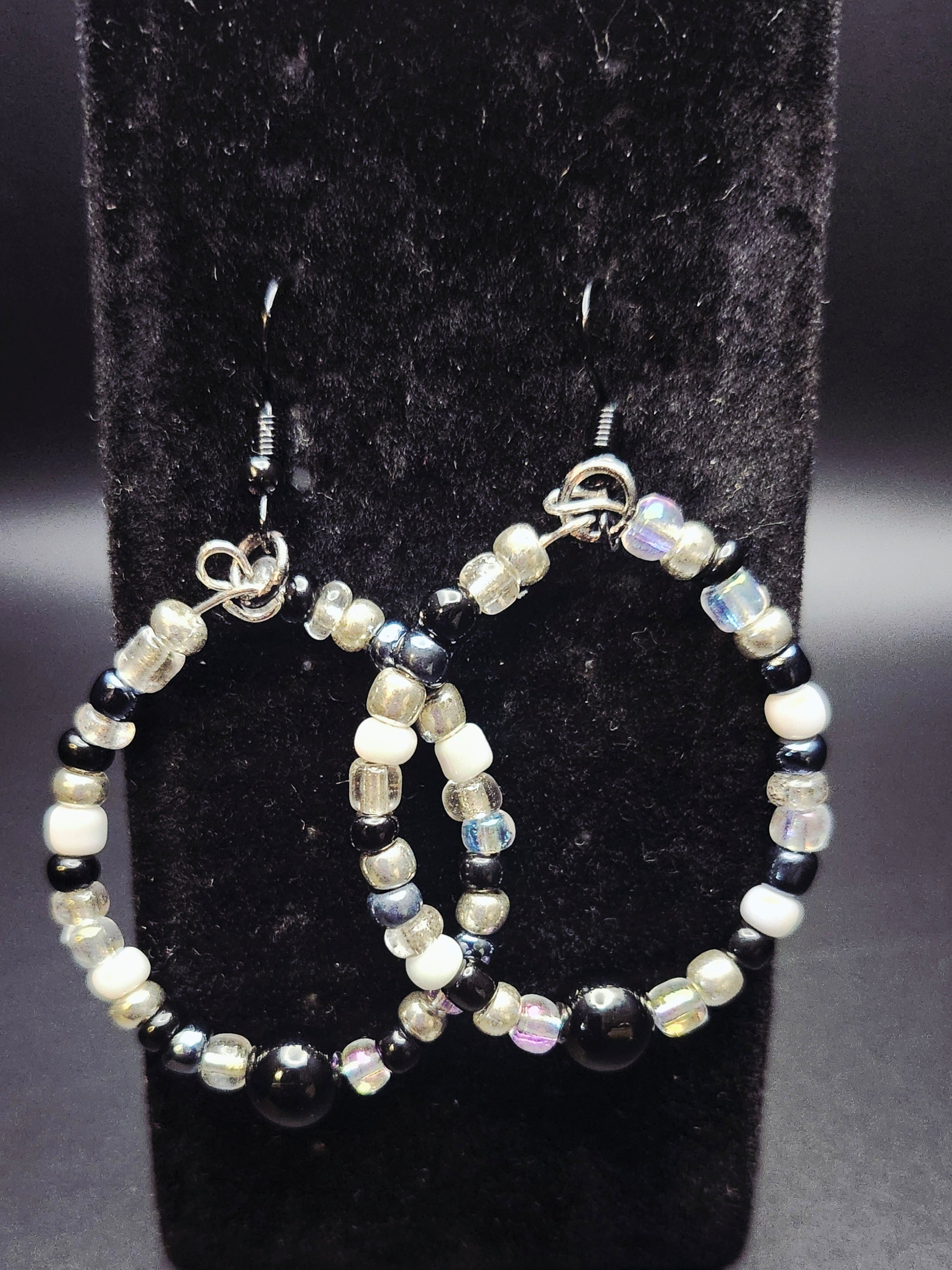 Grace in Contrast – Black, White & Silver Rose Wrap Bracelet Set
