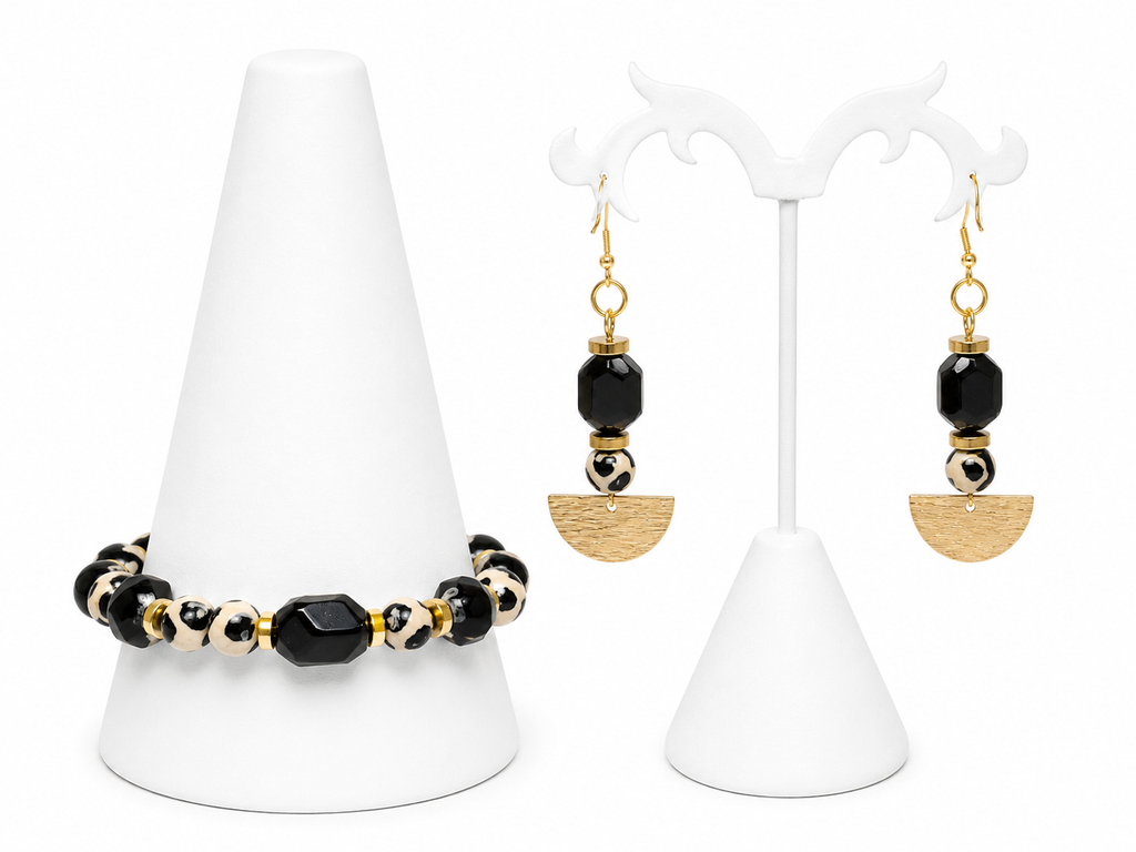 She Knows Her Worth – Black & White Agate Dzi Set