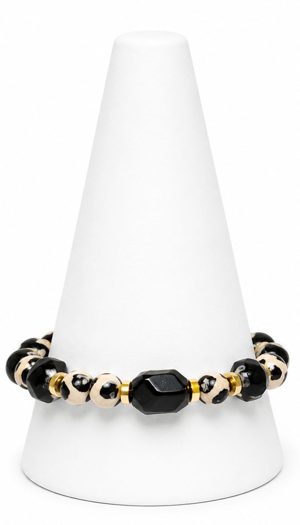 She Knows Her Worth – Black & White Agate Dzi Set